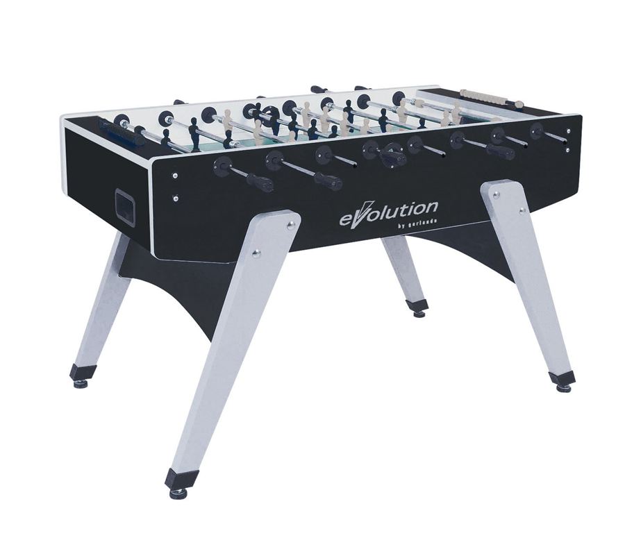Schwarzer Tischkicker mit weißen Beinen, ausgestattet mit mehreren Spielfiguren und Griffen, markiert mit "evolution by orlando".