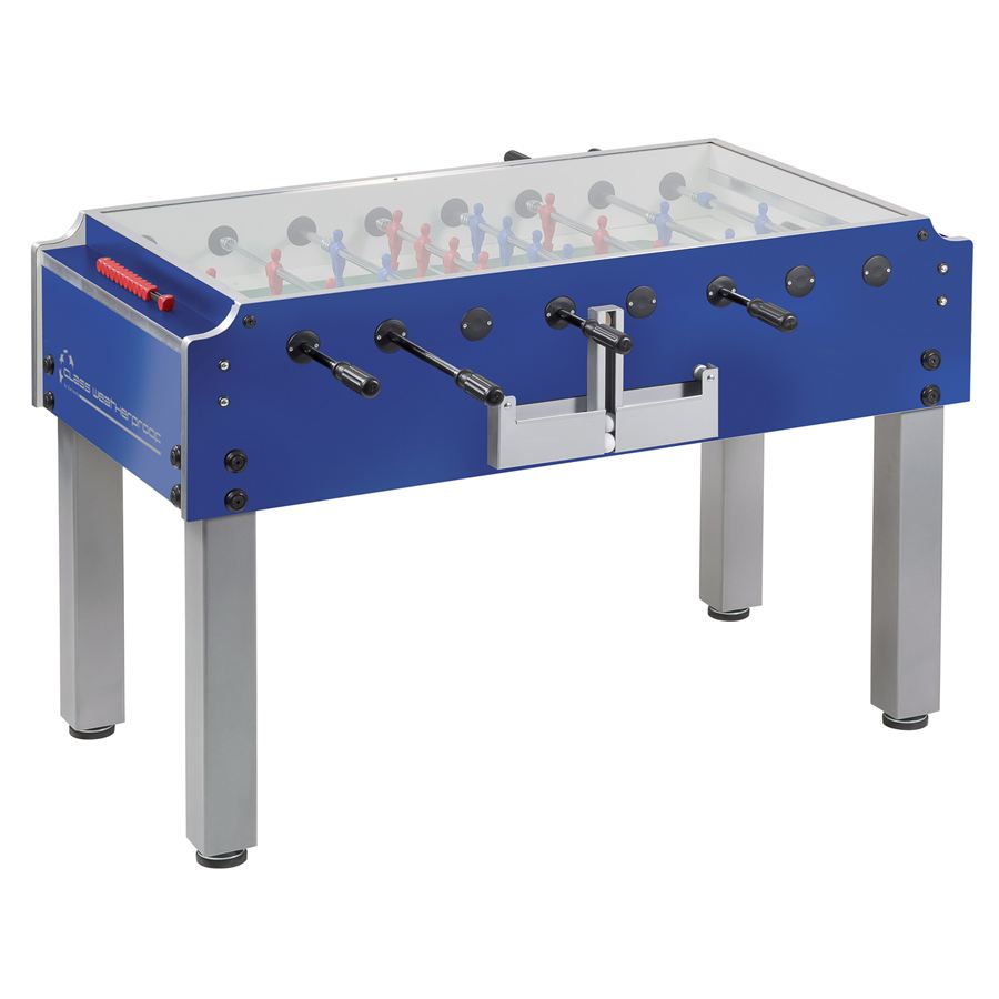 Blauer Tischkicker mit Glasabdeckung und silbernen Beinen, ausgestattet mit schwarzen Griffen und Spielfiguren in Rot und Blau.